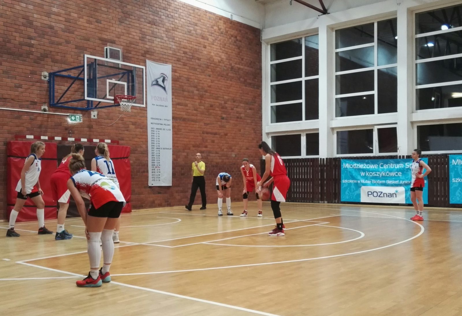 UKS SMS Łódź – TS Wisła Can-Pack Kraków 54:70 U22k