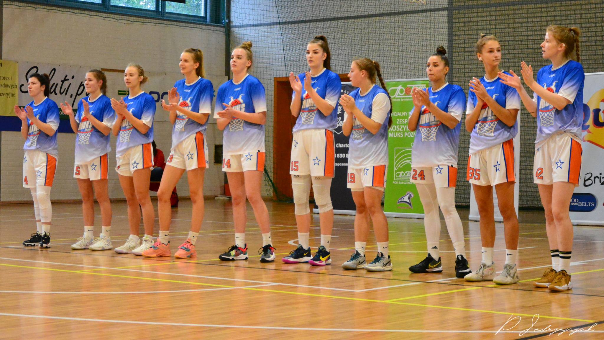 1LK: Derbowe starcie dla MUKS-u