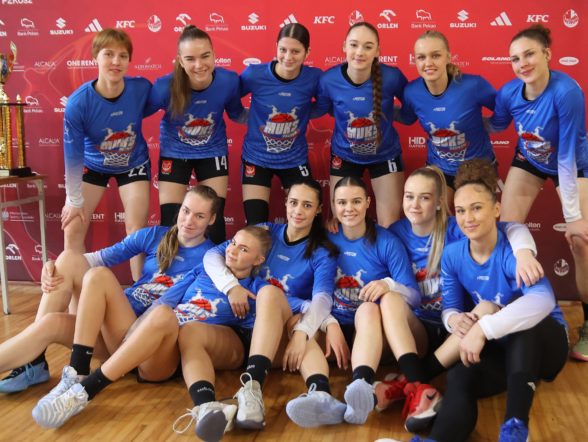U19: Juniorki Starsze ze srebrnymi medalami Młodzieżowego Pucharu Polski