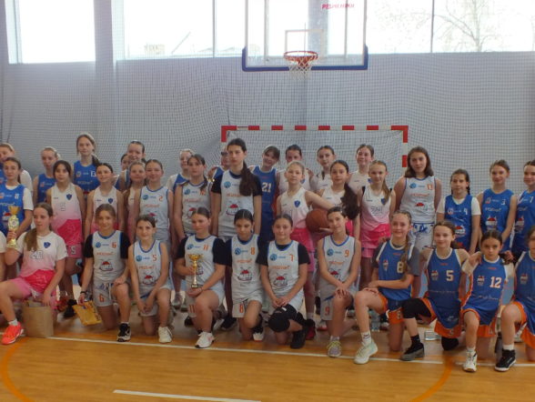 Centra: Turniej MUKS Poznań klas V